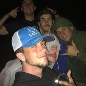 Meet your Posher, Sam