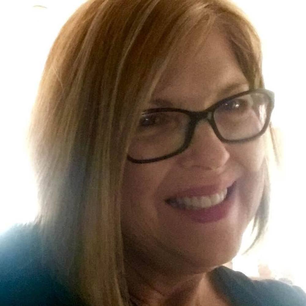 Meet your Posher, Carol