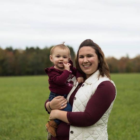 Meet your Posher, Danielle - Picture 1 of 1