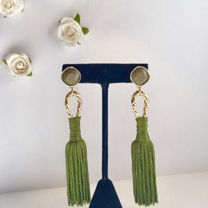 ‼️SALE‼️NEW 💚💛Green & Gold Tassel Earrings