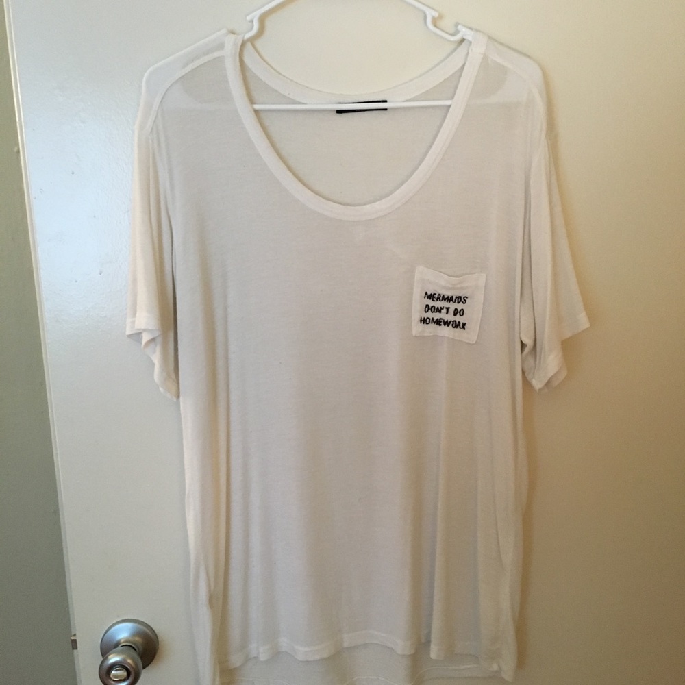 Brandy Melville OS mermaids don't do hw shirt