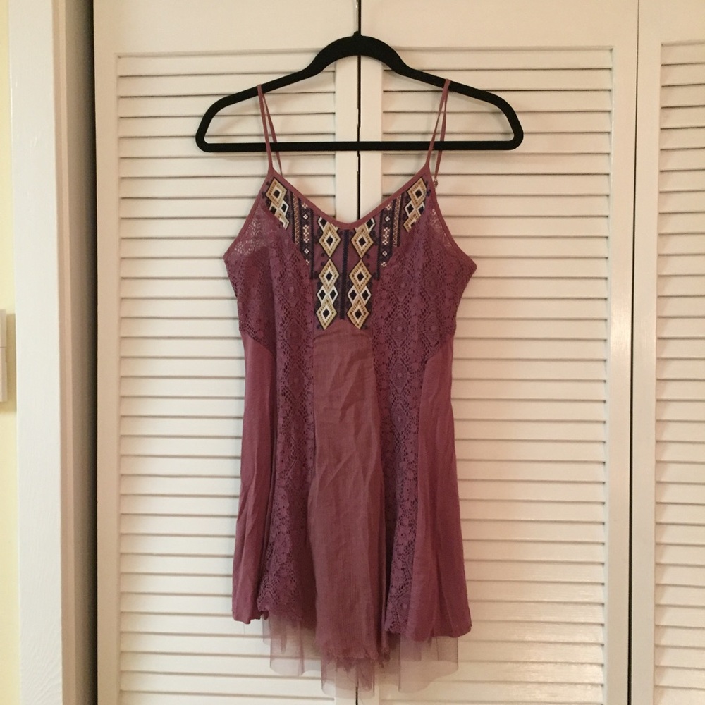 Gimmicks embroidered tank