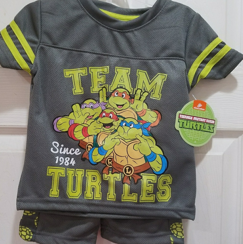 New Ninja turtle outfit ~ Size 2T