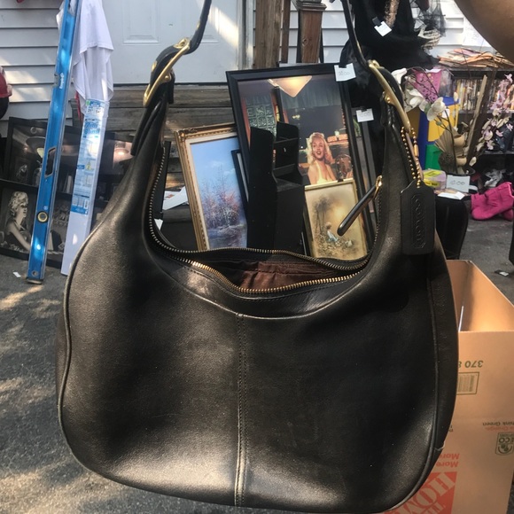 Designer Purses - Picture 5 of 7