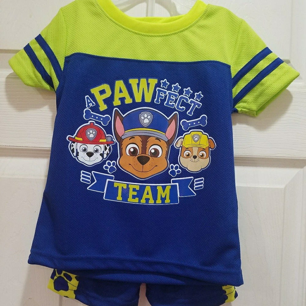 New Paw Patrol outfit~ Size 24 months