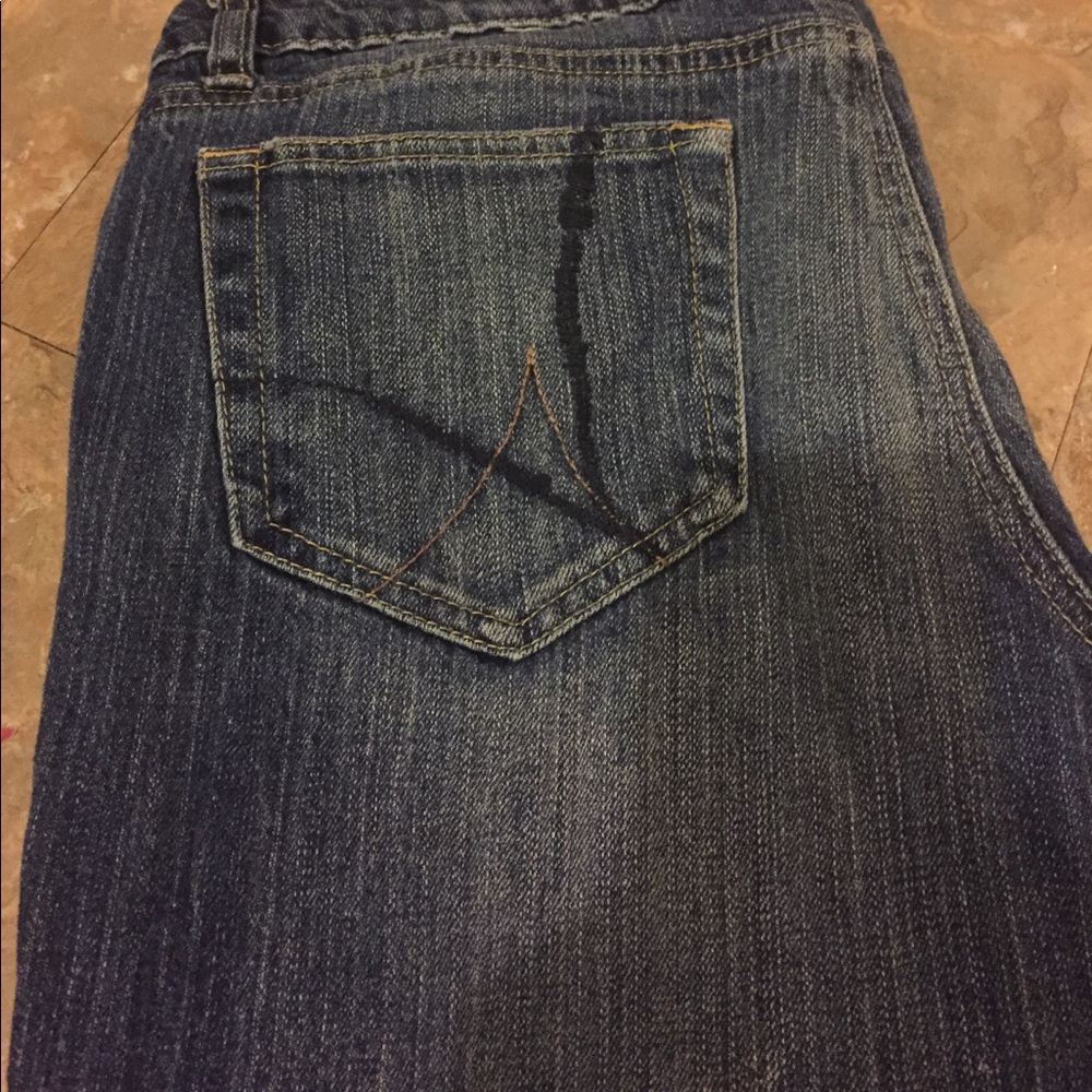 Jeans - Picture 2 of 3