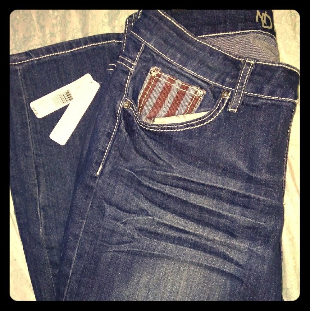 New direction short jeans