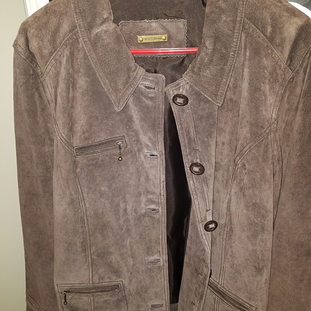 I.E. Relaxed brown leather jacket