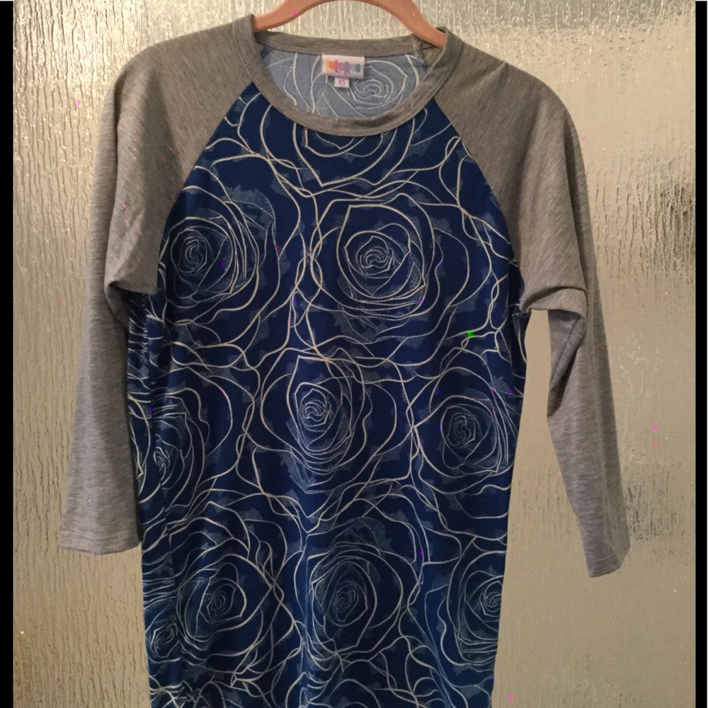 LuLaRoe Blue Rose Randy