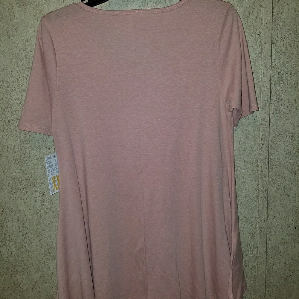 LuLaRoe Basic T - Picture 2 of 2