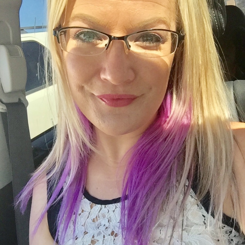 Meet your Posher, Jillian