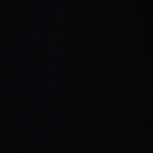 Meet your Posher, Stefani - Picture 1 of 1