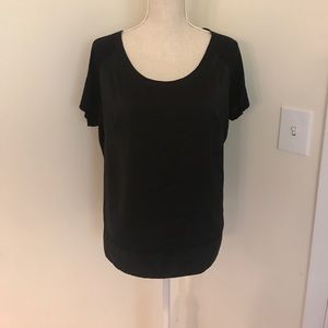 Tone on tone silky feel tee