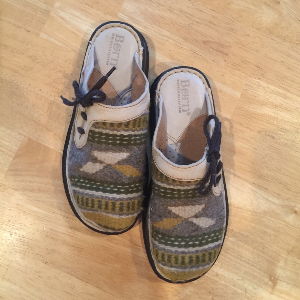 Born Slip on shoes 👞