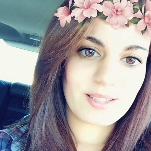 Meet your Posher, Katie - Picture 1 of 1