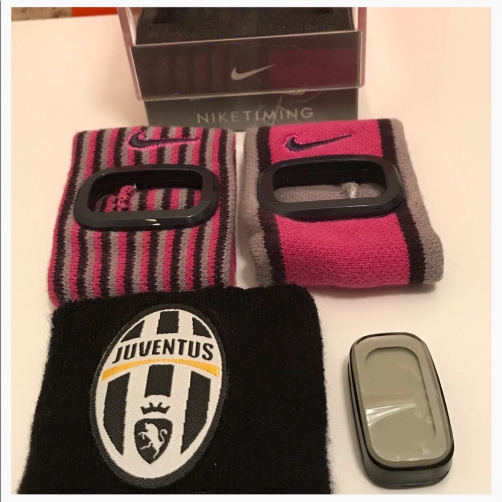 NIKE Digital WATCH🔴3  interchangeable cuffs