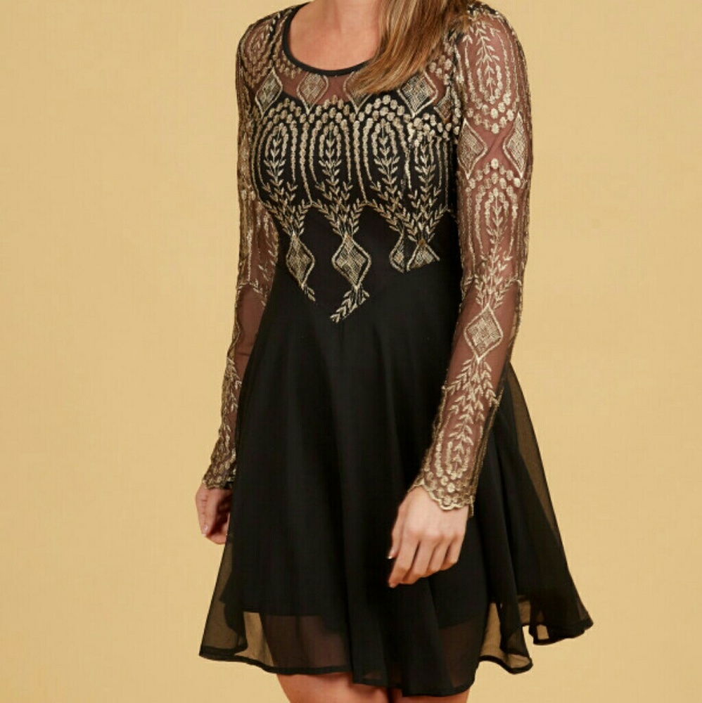 Altar'd State Casoria Gold Dress