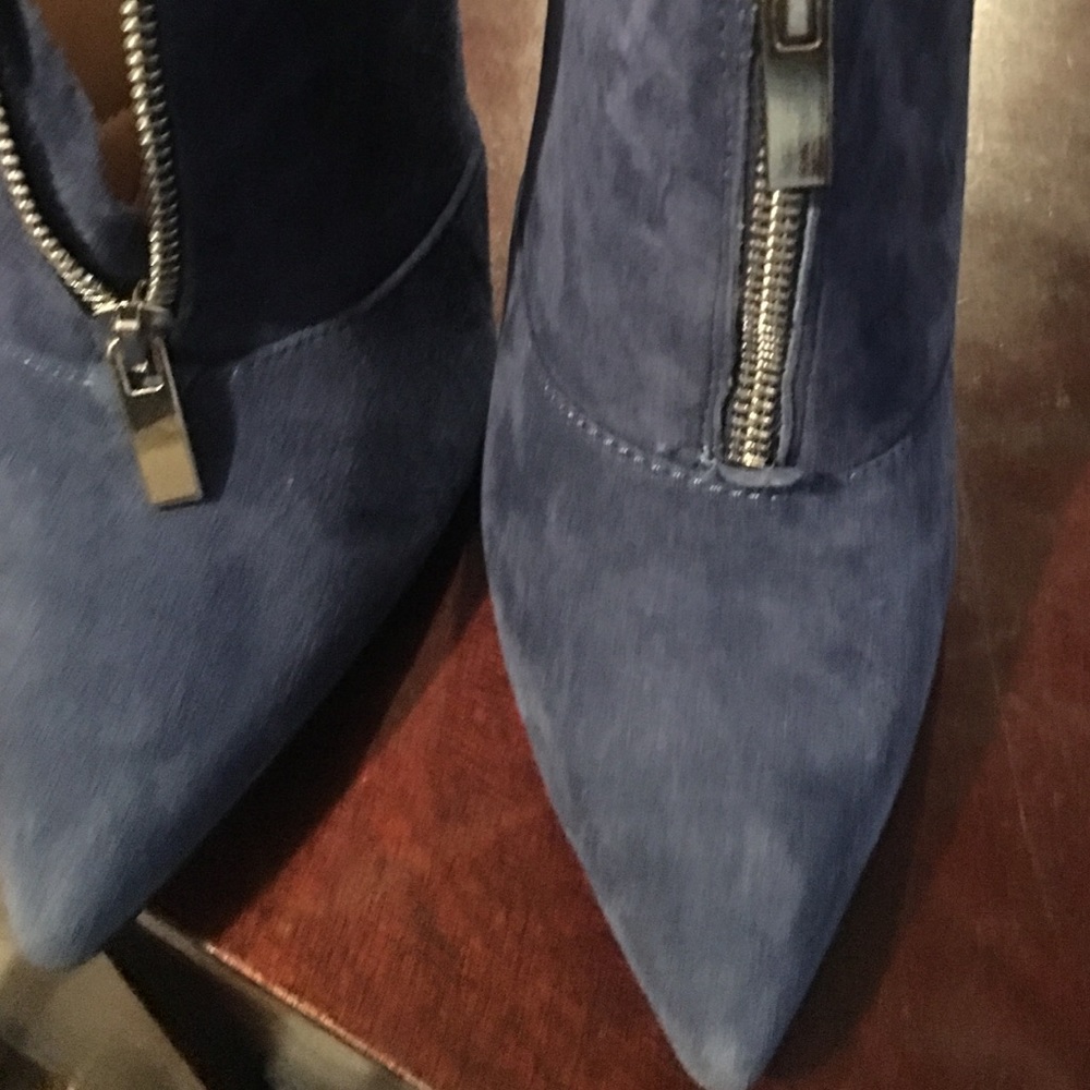 Also Booties - Picture 2 of 4