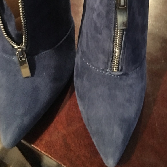 Also Booties - Picture 2 of 4