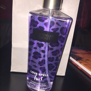 VS Love Spell Flirt Body Mist