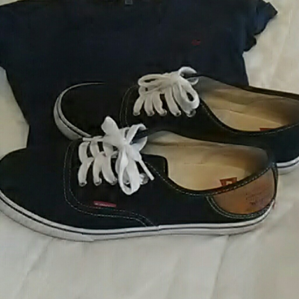 Levi's canvas shoes