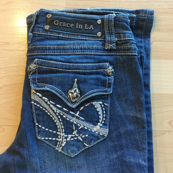 Grace in LA Jeans - Picture 6 of 6