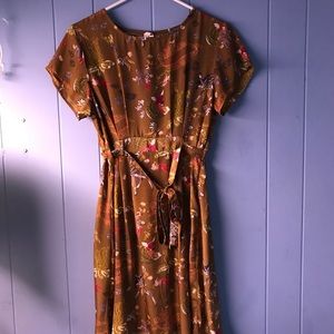 Polyester dress with deer