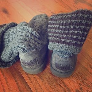 Grey knit UGGs