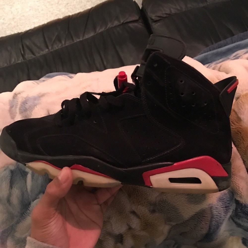 Jordan black infrared 6s