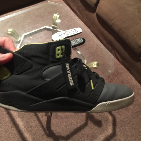 Supra lightly worn - Picture 2 of 2