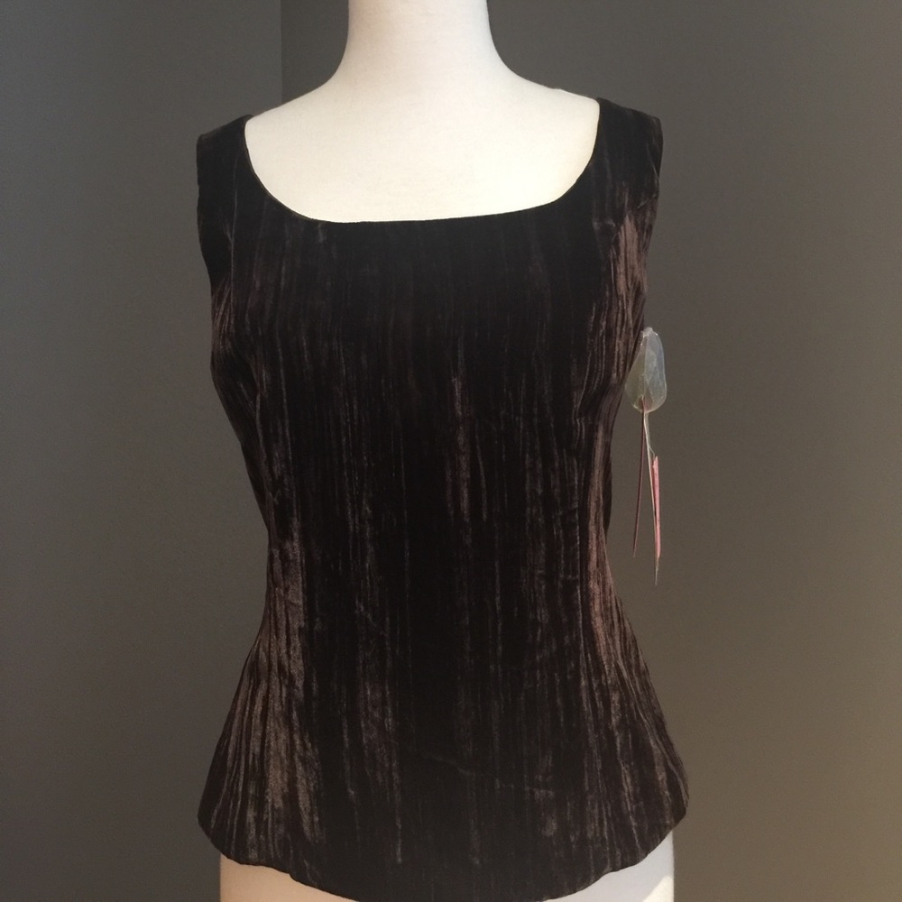 Velvet top