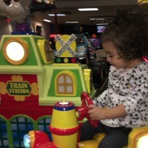 Meet your Posher, Andrea