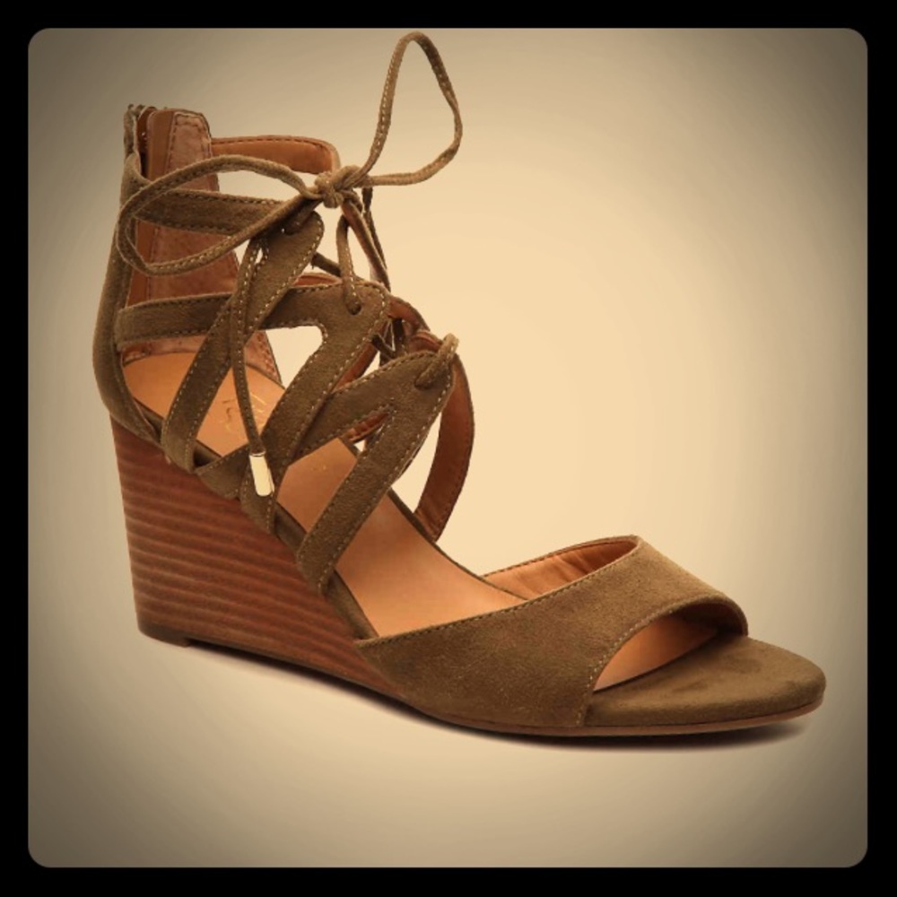 Franco Sarto Mollie wedge sandal olive green