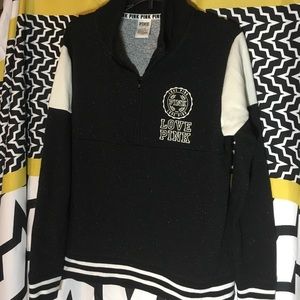 Pink Sweatshirt speckled black white Logo on back Pink Sweatshirt speckled black white Logo on back