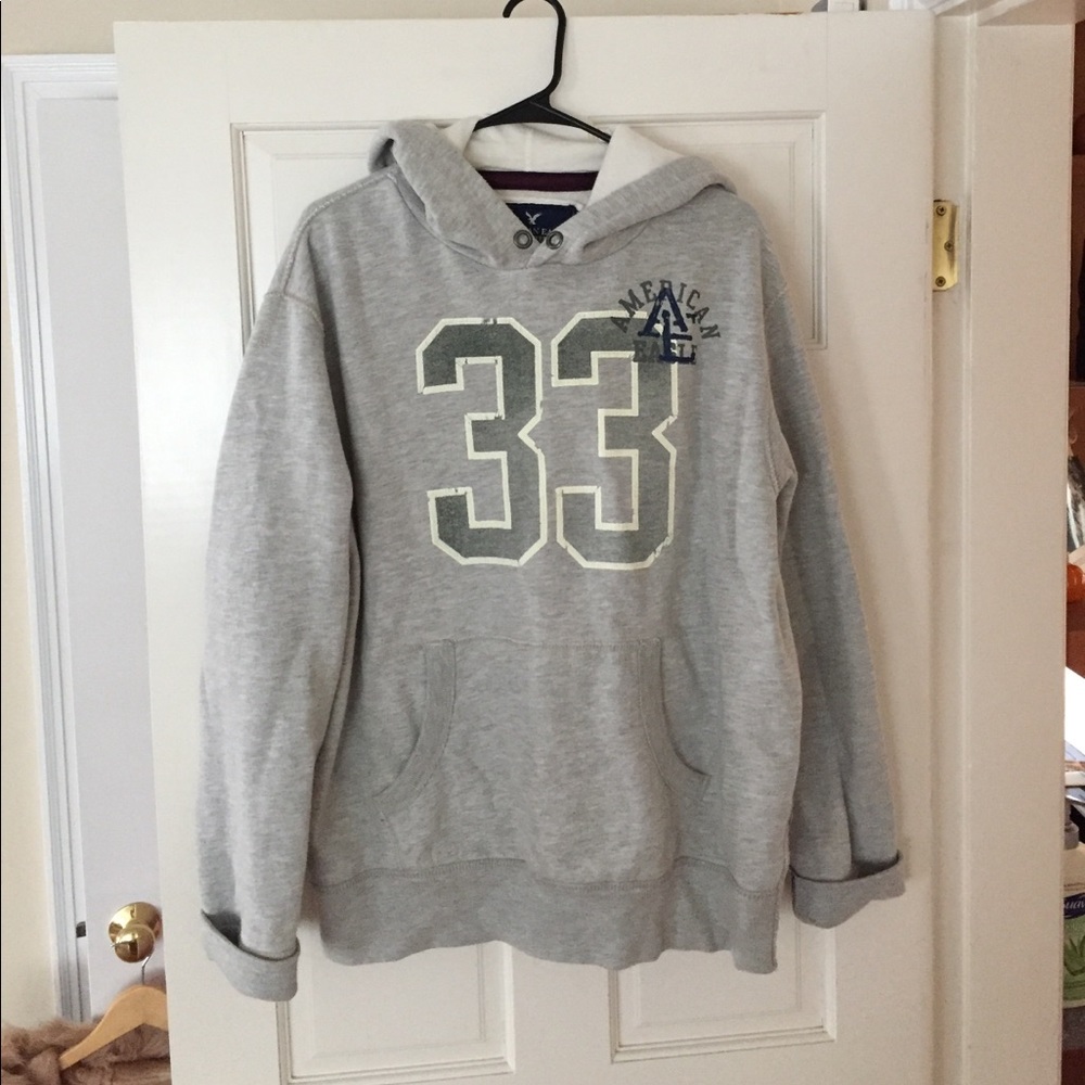 AE men’s sweatshirt