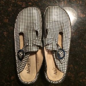 Alegria clog size 40
