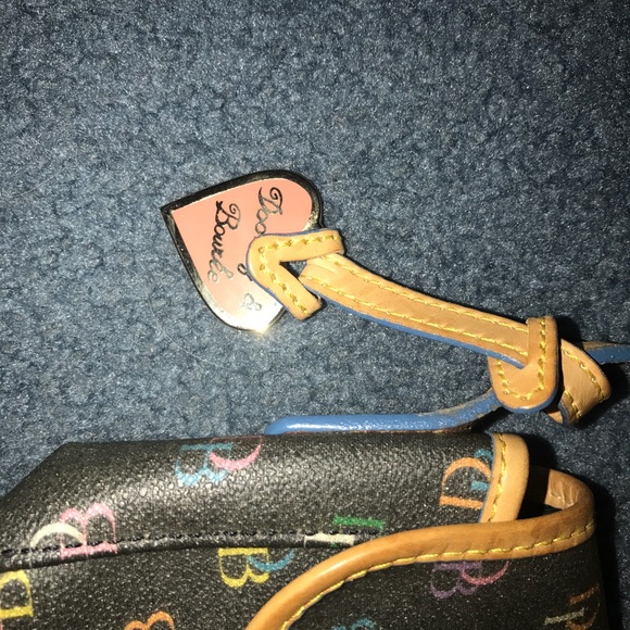 Dooney & Bourke Purse - Picture 2 of 4