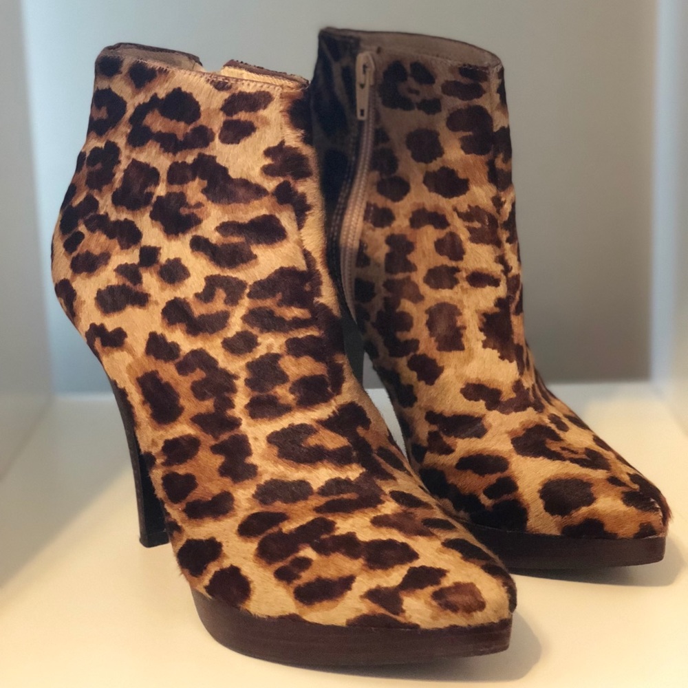 STEVE MADDEN Cheetah Print Stiletto Ankle Boots