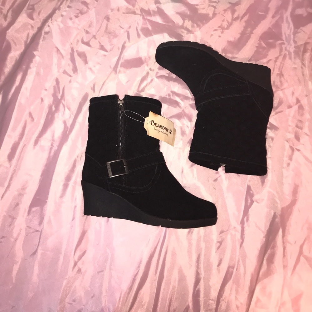 Black Quilted Wedge boots