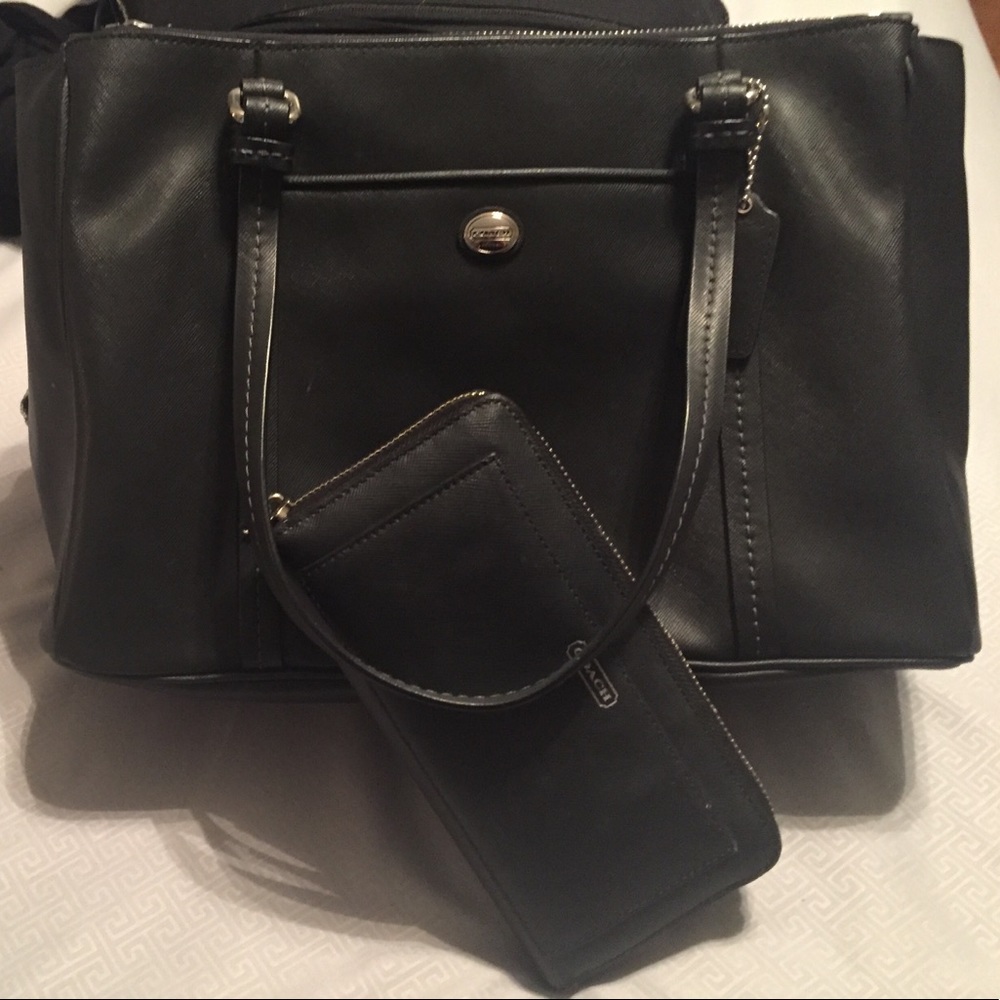 Coach Black Purse and Wallet Set