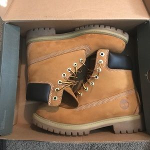 Timberland boots Size: 7