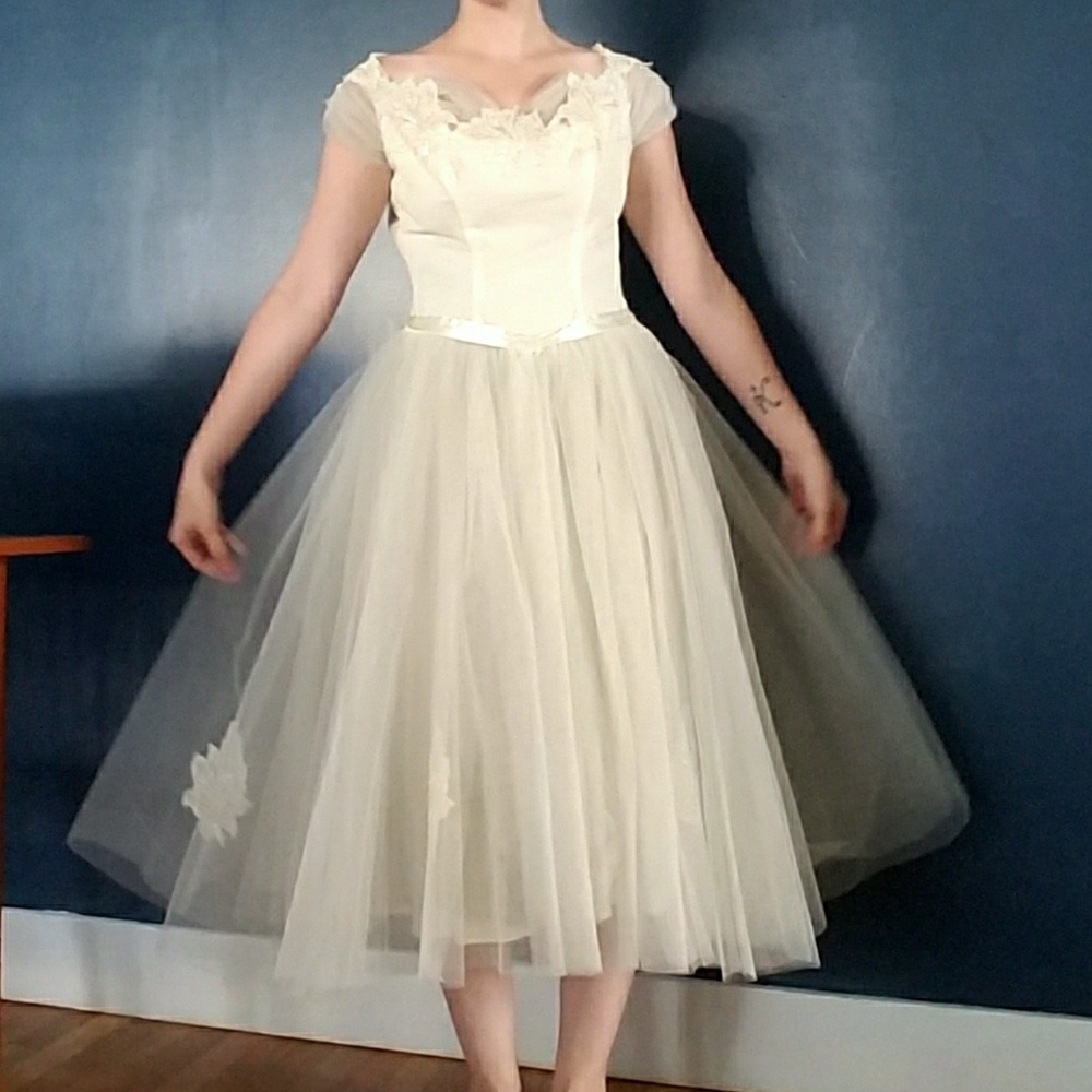 1960s Handmade Vintage Tea Length Wedding Gown