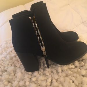 Size 7 Black Suede Booties