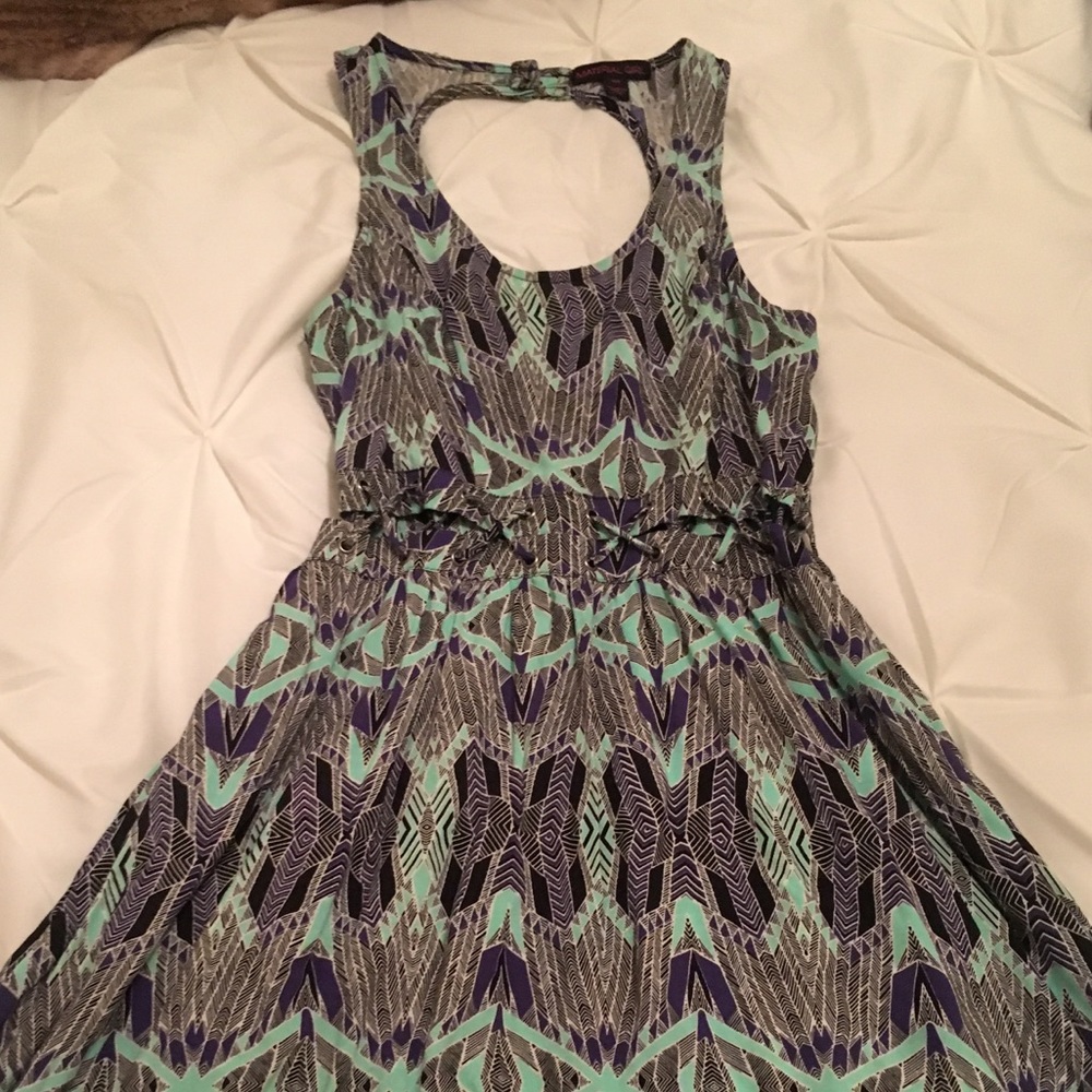 **SOLD!**MATERIAL GIRL MACYS CUT OUT DRESS SIZE XS - Picture 1 of 5