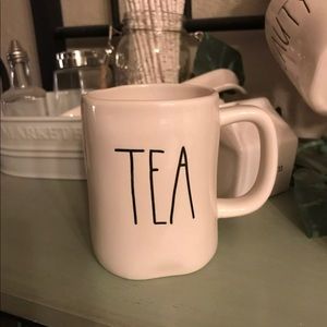 Rae Dunn tea mug