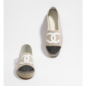 CHANEL Espadrilles
