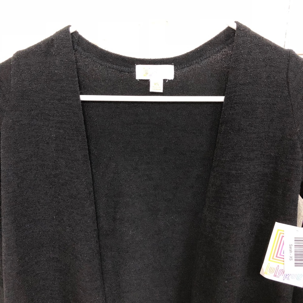 🦄 LuLaRoe Solid BLACK Sarah Cardigan XS