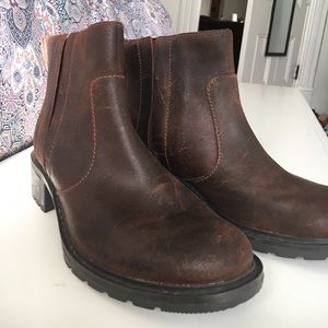 Brown Timberland Women's Boots Size 6