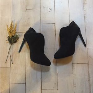 Nine West Black Suede Heel Booties