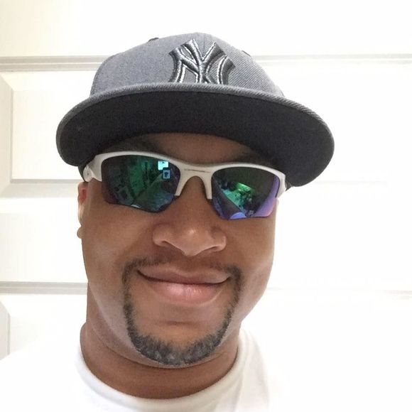 Meet your Posher, Frederick - Picture 1 of 1